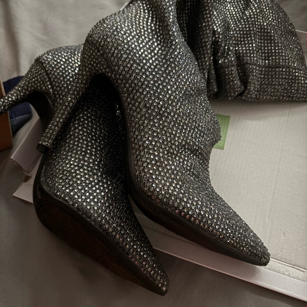 Jessica Simpson Silver Chainmail Heels